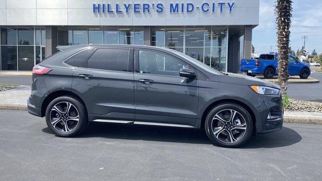 2021 Ford Edge ST