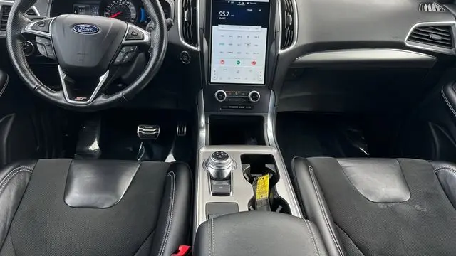 2022 Ford Edge ST