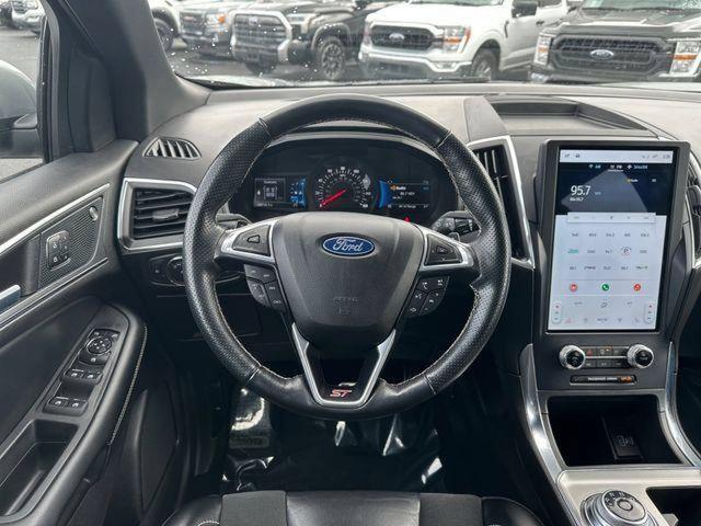 2022 Ford Edge - $23,400