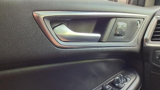 2023 Ford Edge ST