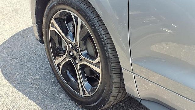 2023 Ford Edge ST