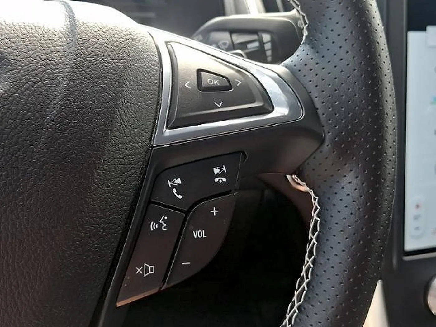 2023 Ford Edge - $35,188