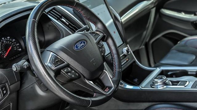 2023 Ford Edge ST