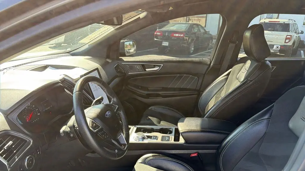 2023 Ford Edge ST
