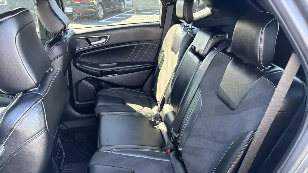 2023 Ford Edge ST