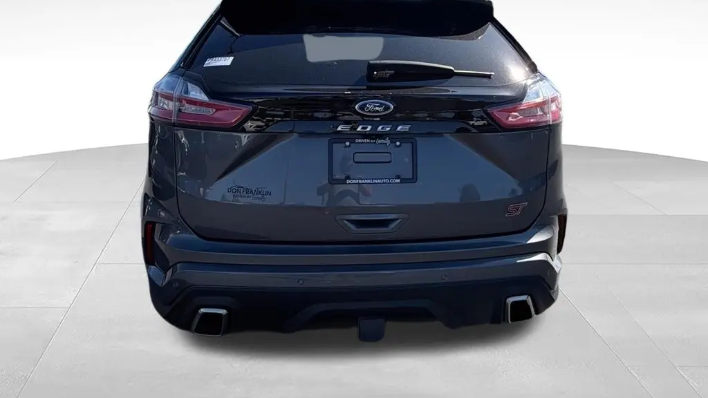 2023 Ford Edge ST