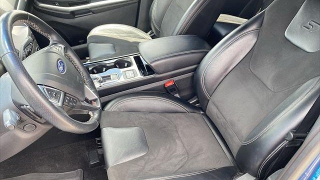 2019 Ford Edge ST