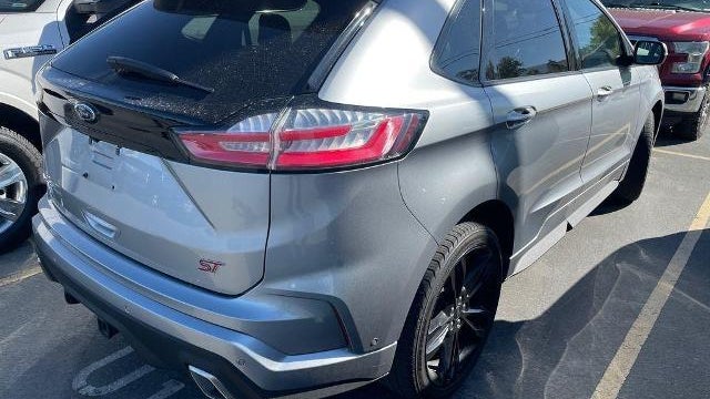 2020 Ford Edge ST