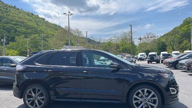 2016 Ford Edge Sport