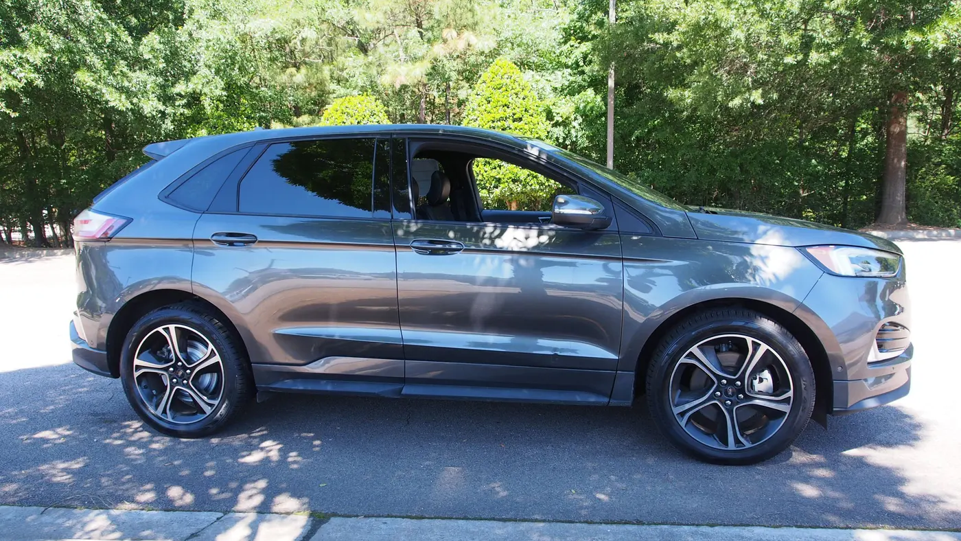 2019 Ford Edge ST
