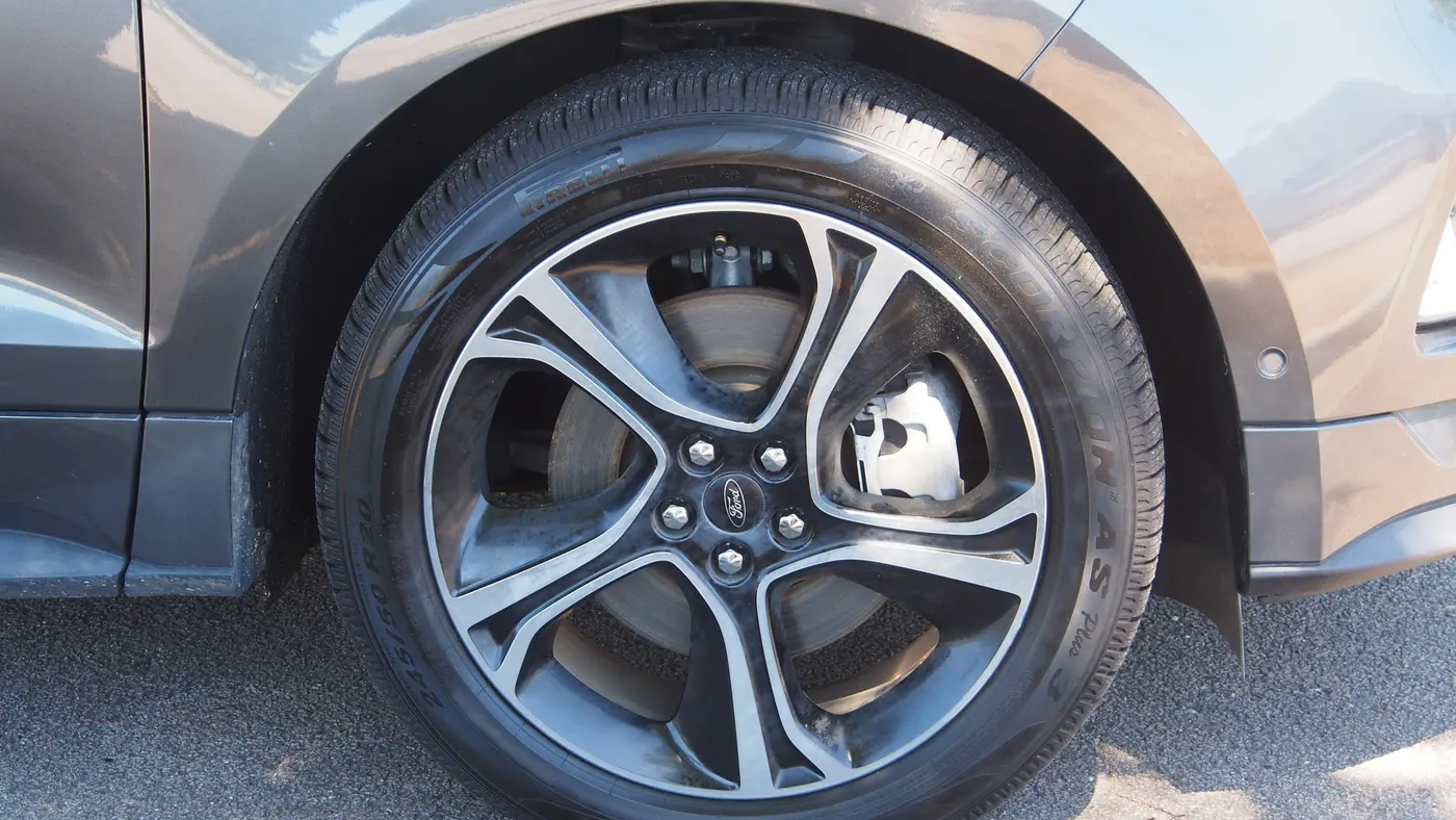 2019 Ford Edge ST