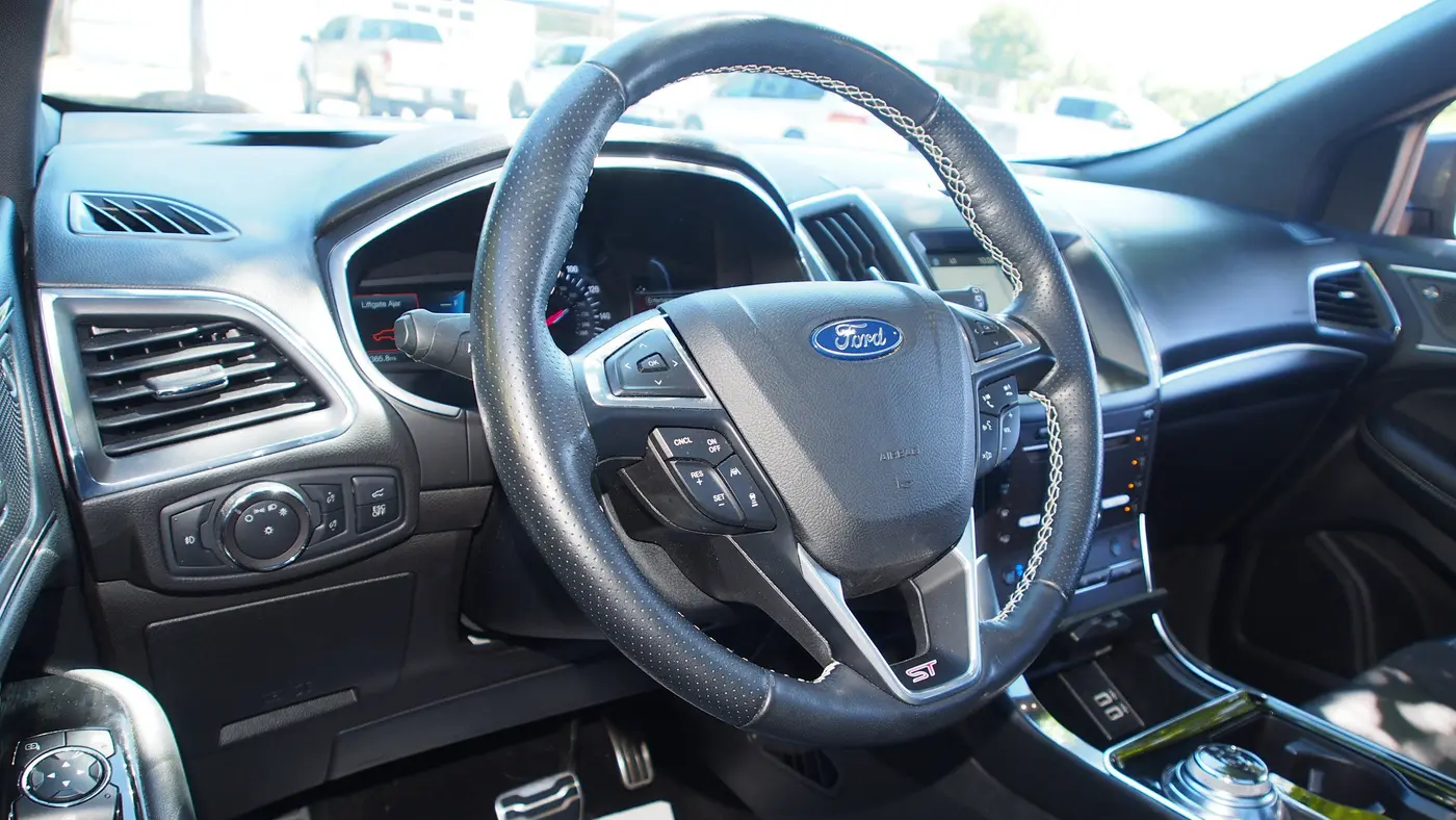 2019 Ford Edge ST
