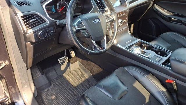 2019 Ford Edge ST