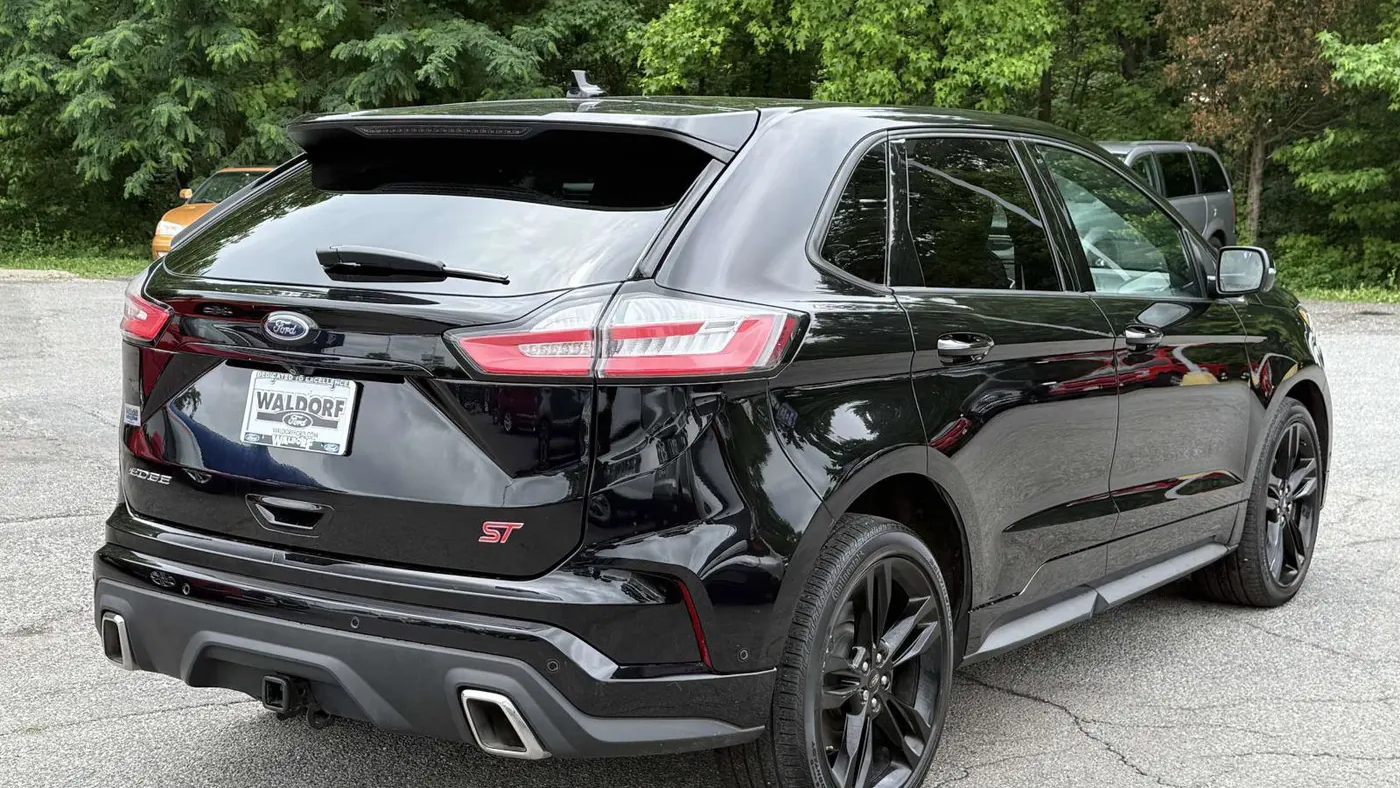 2020 Ford Edge ST