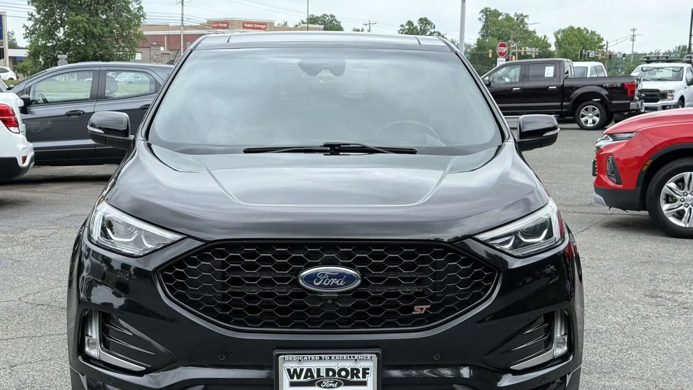 2020 Ford Edge ST