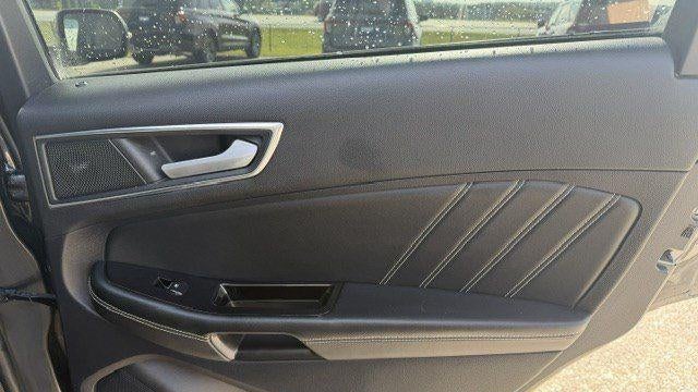 2020 Ford Edge ST