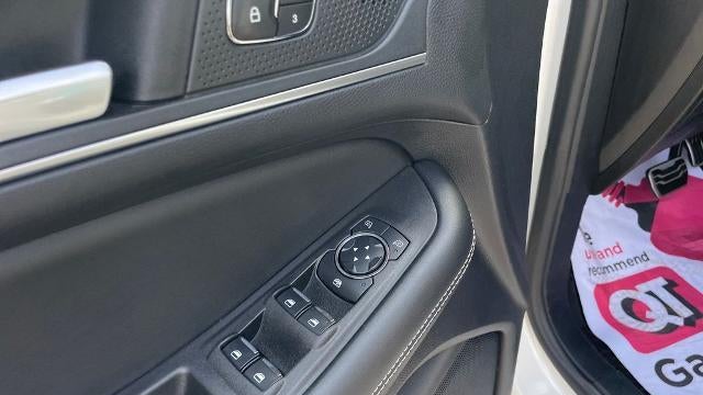 2022 Ford Edge ST