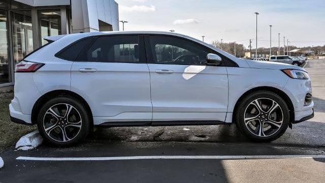 2022 Ford Edge ST