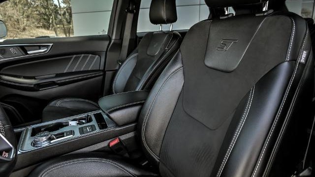 2022 Ford Edge ST