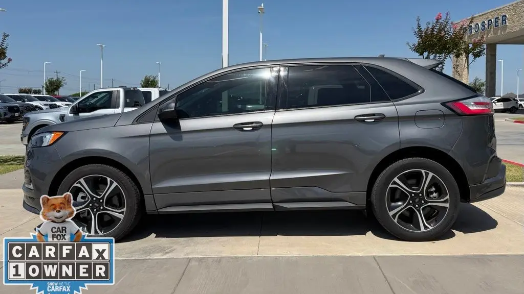 2022 Ford Edge ST