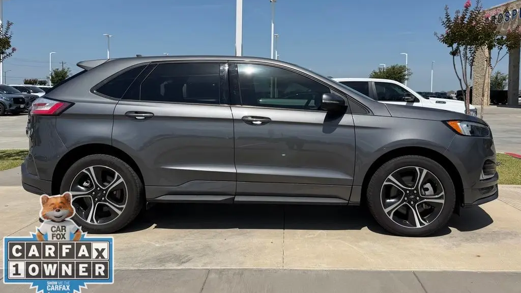 2022 Ford Edge ST