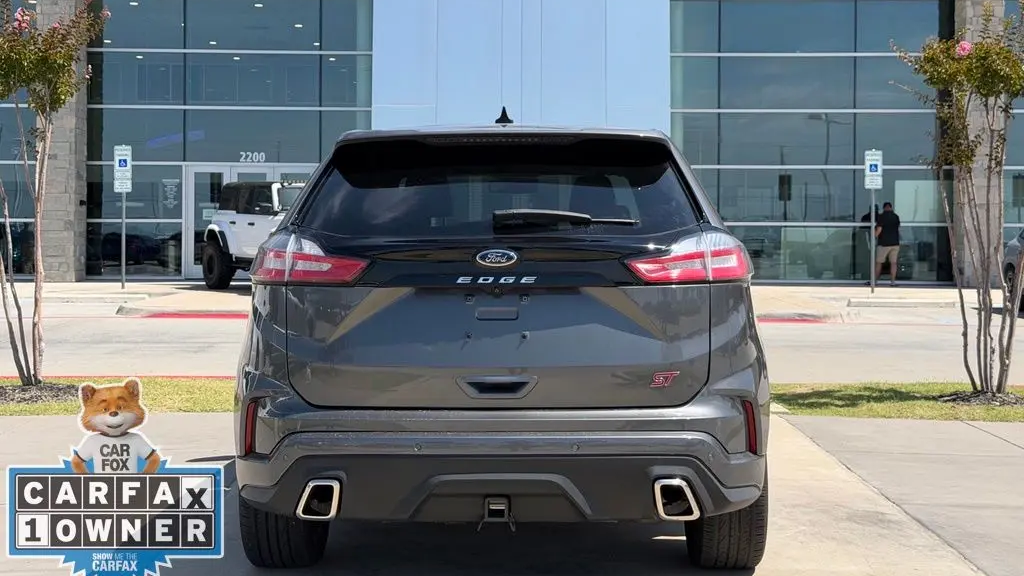 2022 Ford Edge ST