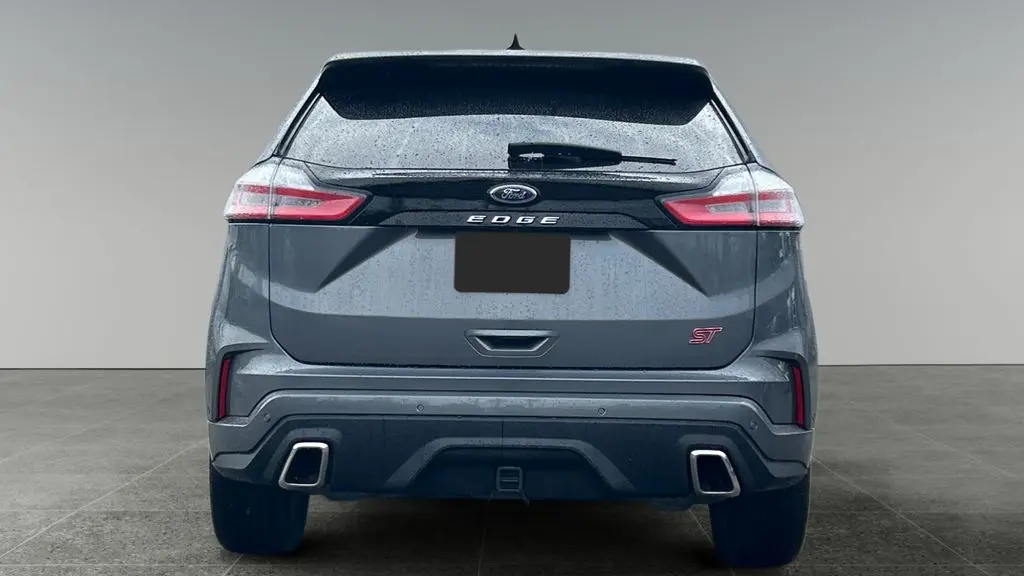 2023 Ford Edge ST