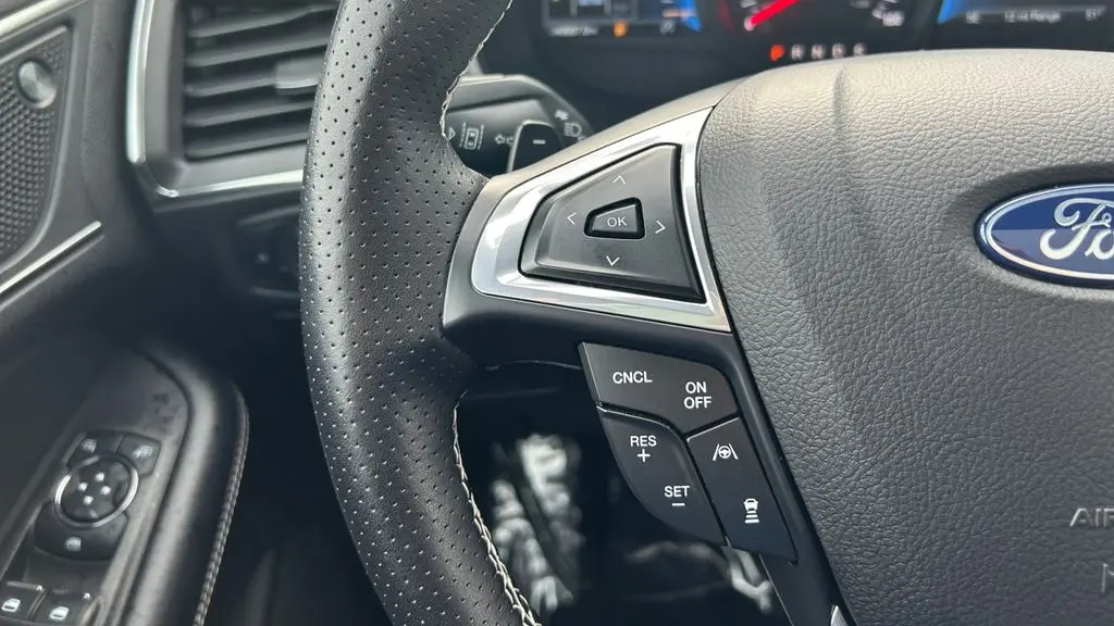 2023 Ford Edge ST