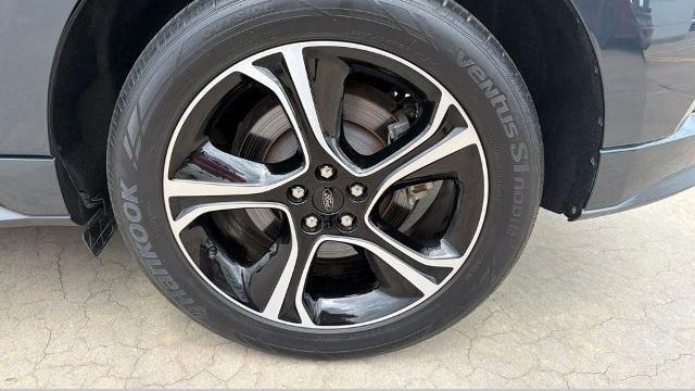 2023 Ford Edge ST