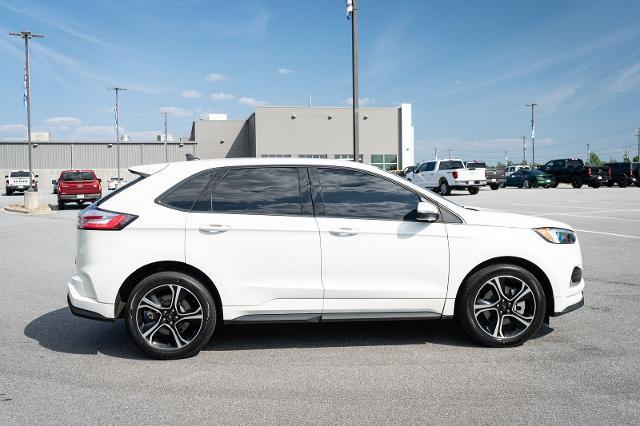 2023 Ford Edge - $29,999