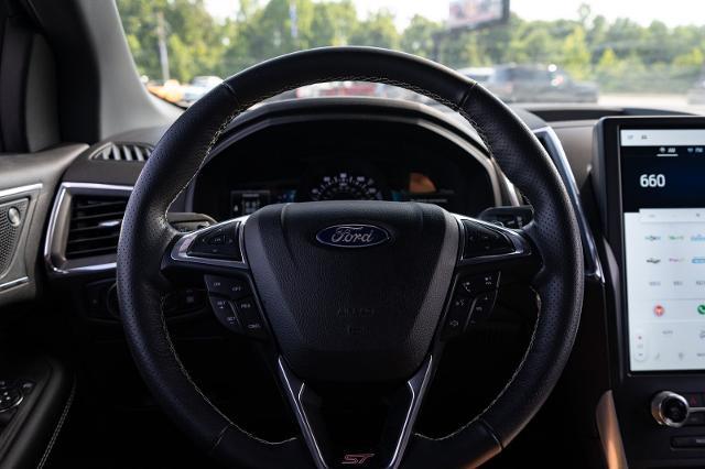 2023 Ford Edge - $29,999