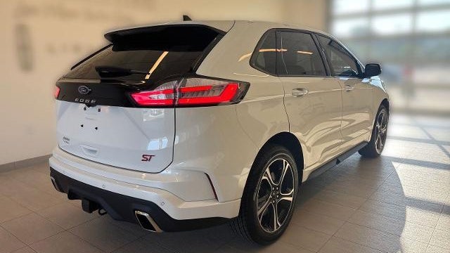 2023 Ford Edge ST