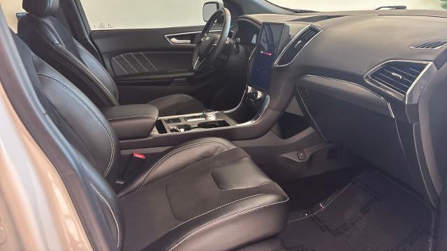 2023 Ford Edge ST