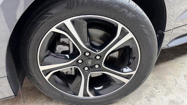 2023 Ford Edge ST