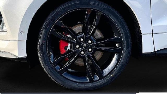2024 Ford Edge ST