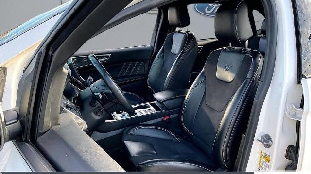 2024 Ford Edge ST