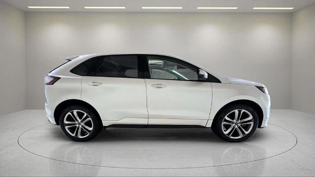2016 Ford Edge Sport