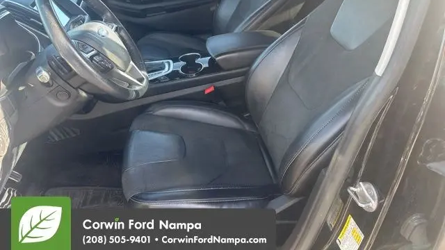 2016 Ford Edge Sport