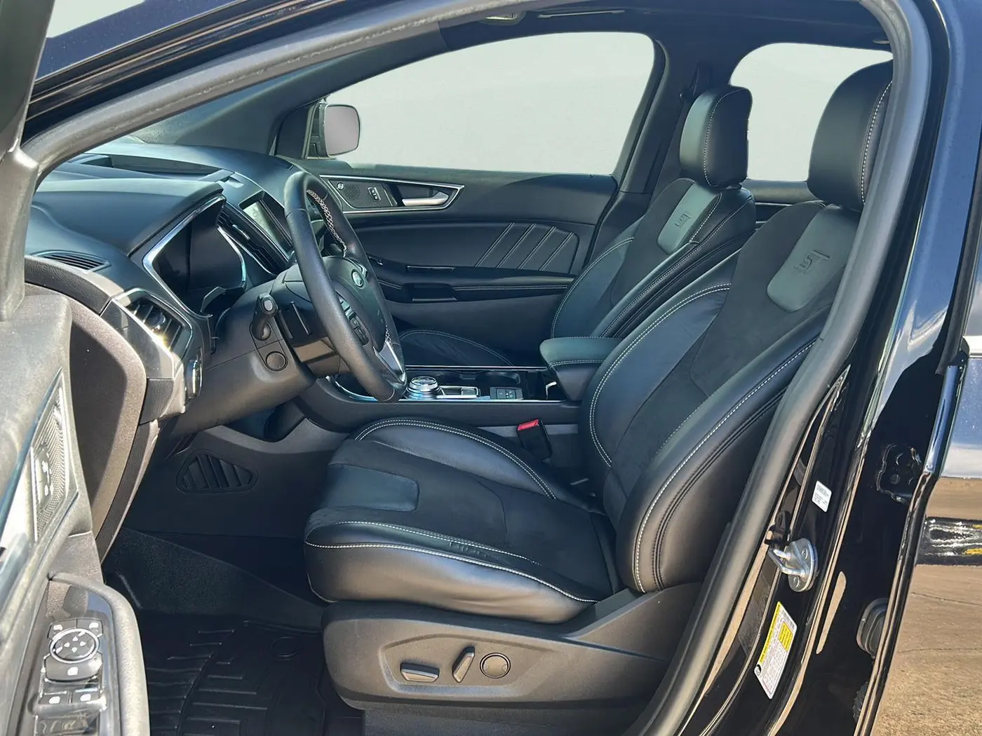 2020 Ford Edge - $24,725