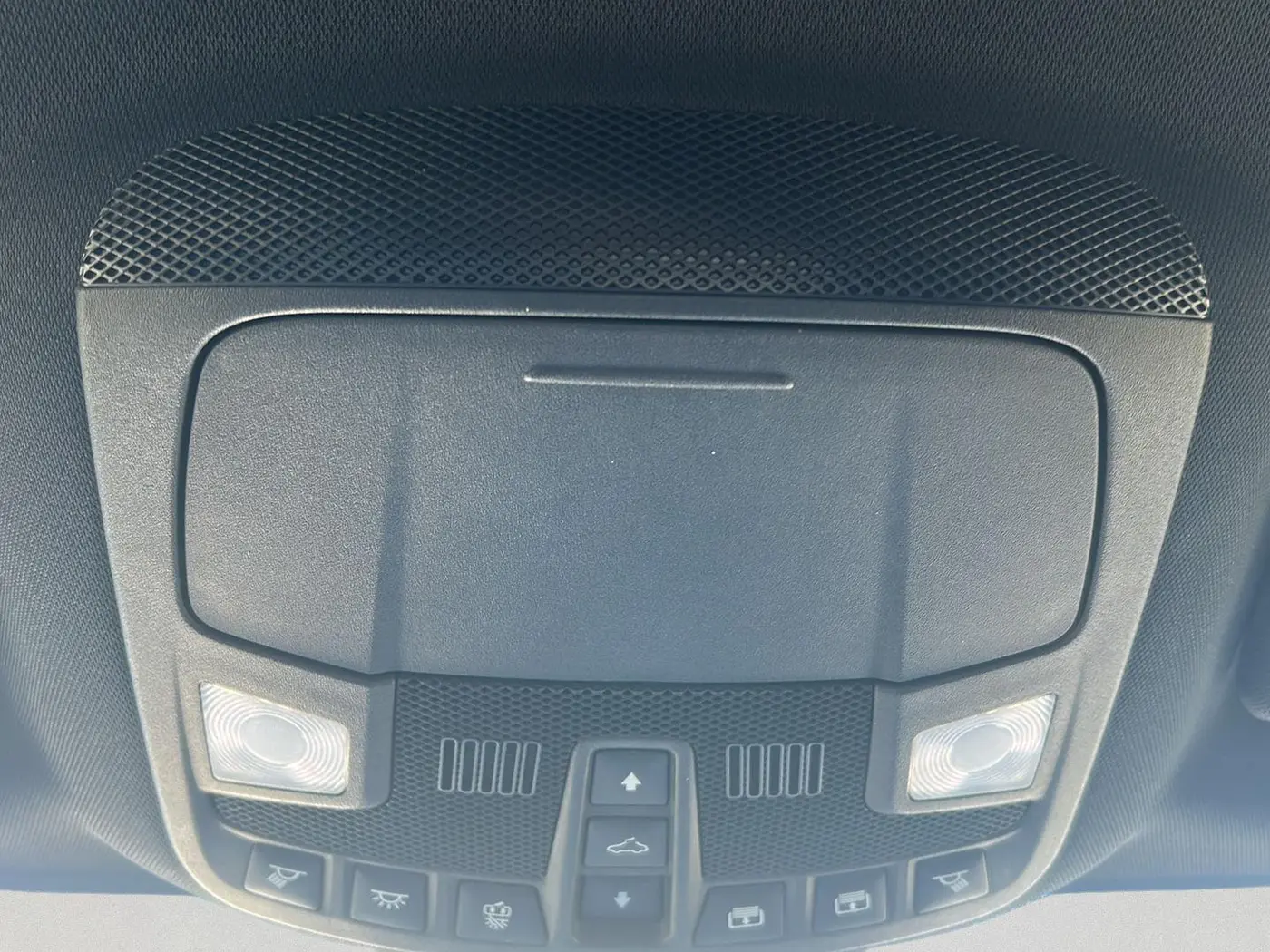 2020 Ford Edge - $24,725
