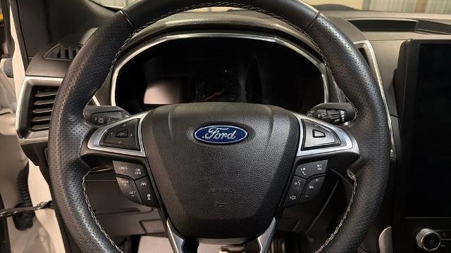 2021 Ford Edge ST