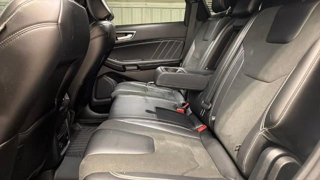 2021 Ford Edge ST