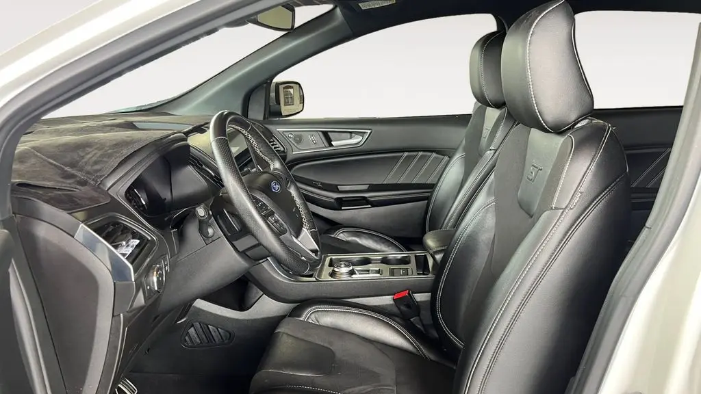 2022 Ford Edge ST