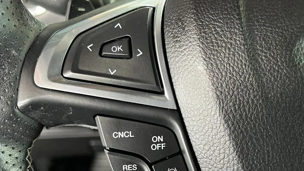 2022 Ford Edge ST