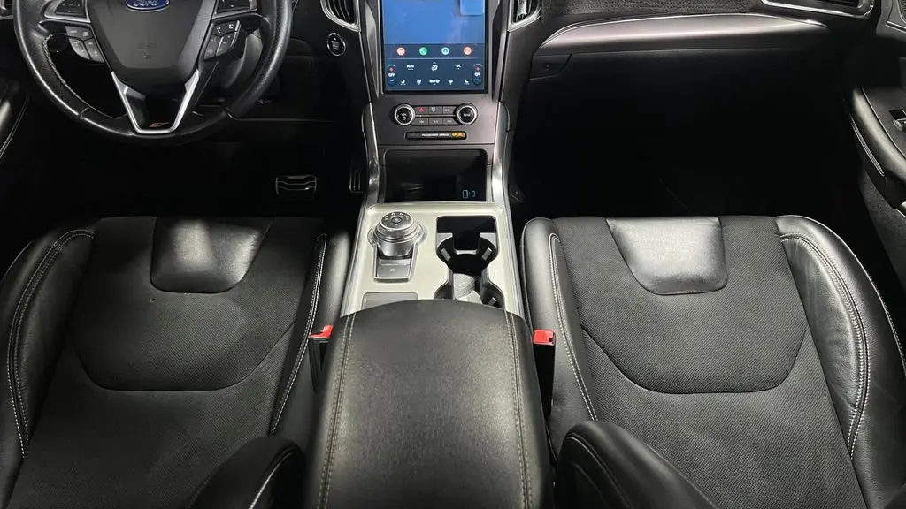 2022 Ford Edge ST