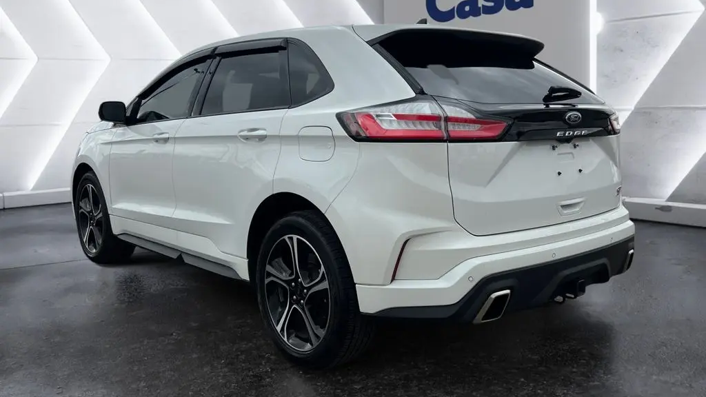 2022 Ford Edge ST