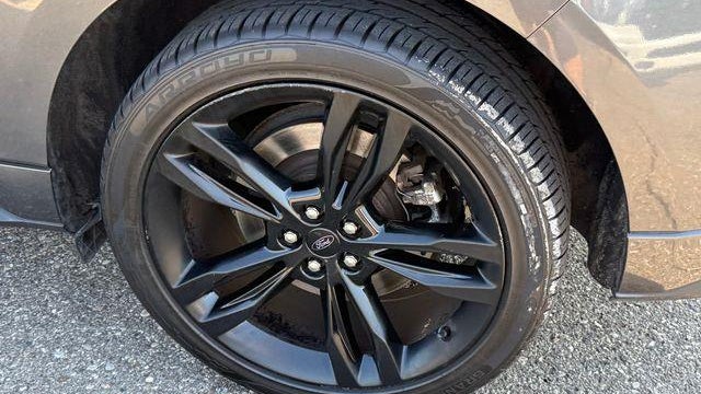 2020 Ford Edge ST