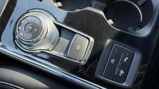 2020 Ford Edge ST