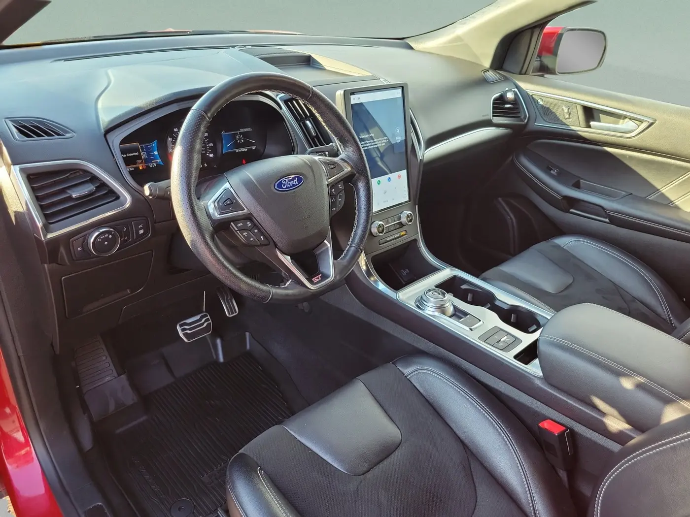 2022 Ford Edge - $27,500