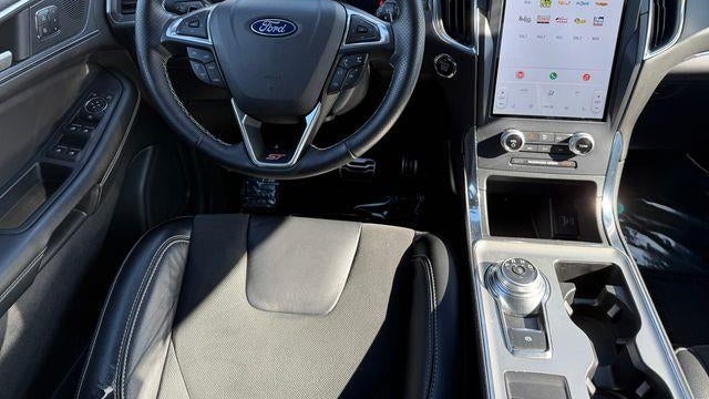 2023 Ford Edge ST